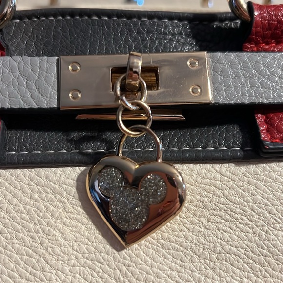 Disney 2013 “Love Story” Handbag - Picture 3 of 11
